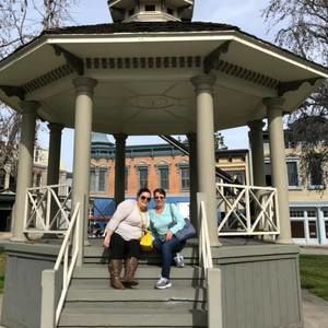 Meet your Posher, Jen